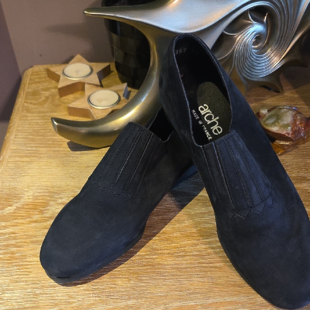 Arche Black/midnight blue Suede Slip-On Flats